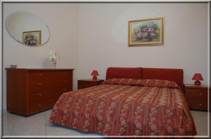 B&B Ida Oristano Bagian luar foto